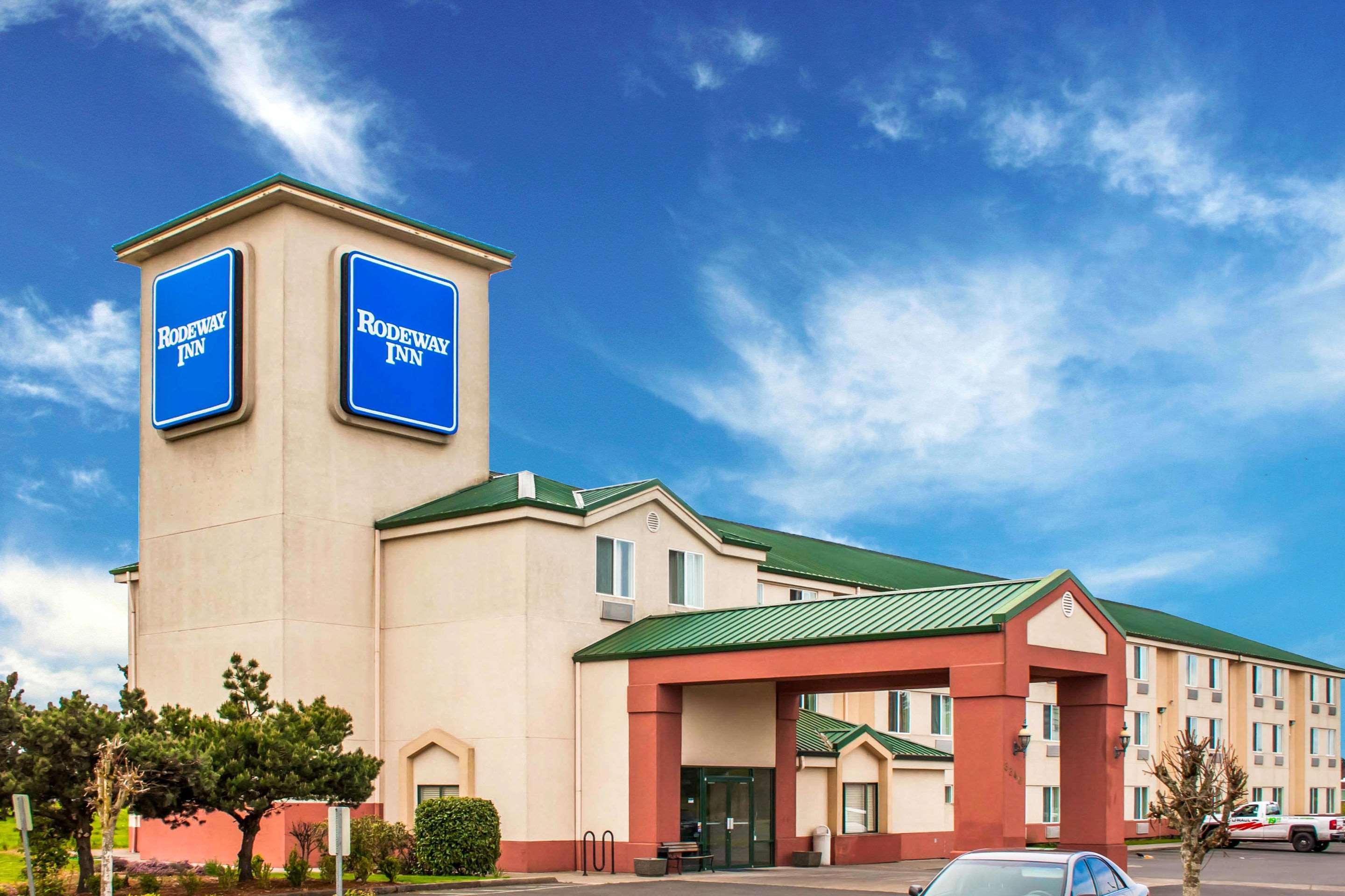 Rodeway Inn Салем Екстериор снимка